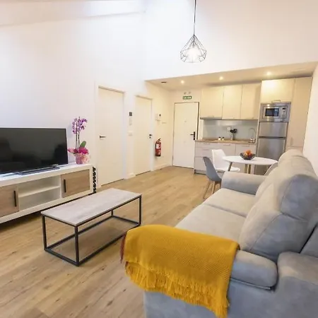 アパート Centro リャネス